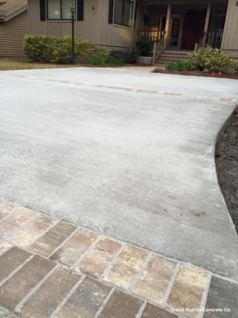 grand rapids concrete driveway copy